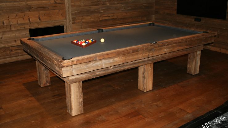 Billard américain en bois massif