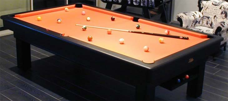 Quelle différence entre un billard américain et un billard français ?