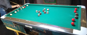 Billard russe à bouchon